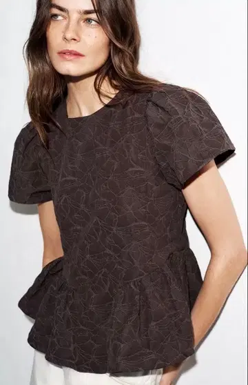새상품 zara 벌룬 페플럼