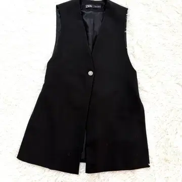 ZARA 블랙 비쥬 버튼 베스트