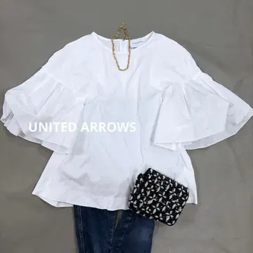 UNITED ARROWS 유나이티드 애로우즈 플레어 슬리브 티셔츠 화이트