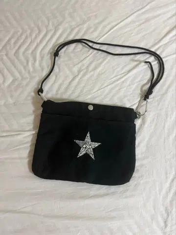 CONVERSE 숄더백 블랙 별 패턴