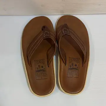 아일랜드 슬리퍼 ISLAND SLIPPER 6 23.5 샌들