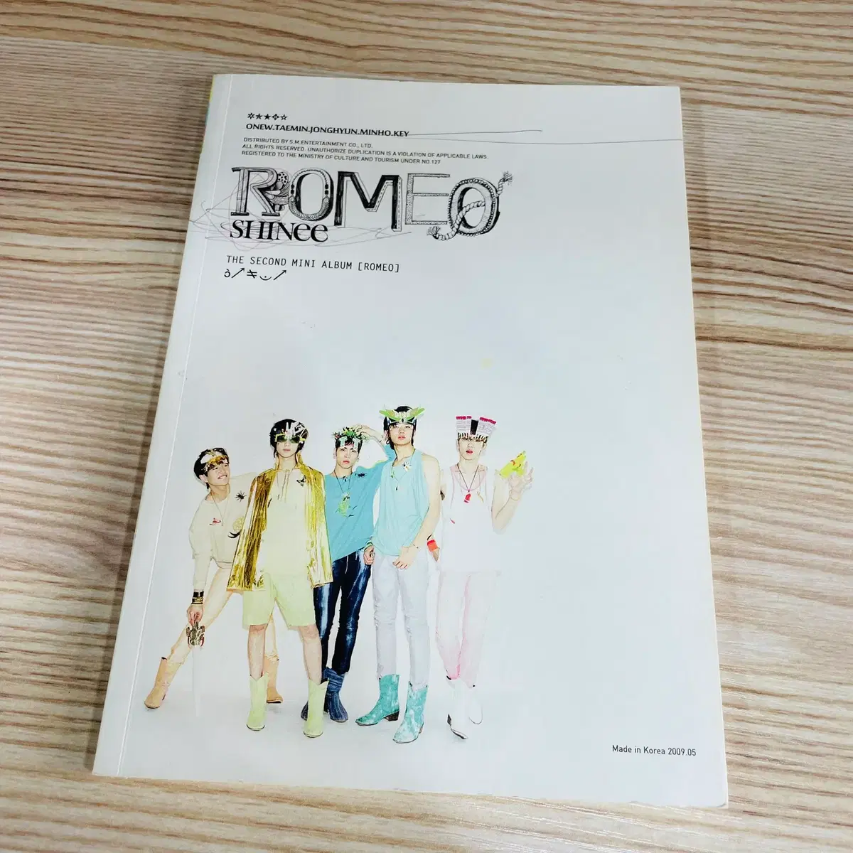 Shop shinee romeo on Bunjang Global Site - No more Korean account!