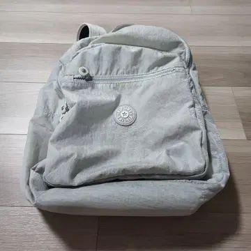 Kipling 럭색 라이트 그레이