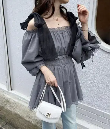 리본 탈부착 가능한 리본 튤 튜닉 NICE CLAUP