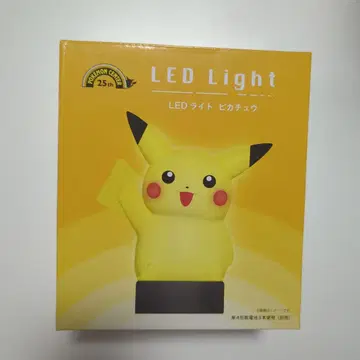 포켓몬 센터 25주년 피카츄 LED 라이트