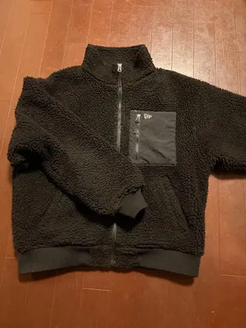 NEW ERA 보아 자켓 블랙 M 사이즈