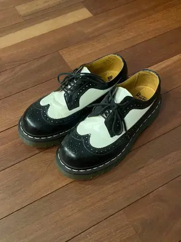 Dr.Martens 닥터마틴
