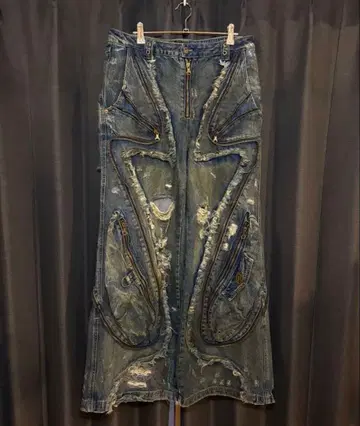 Personsoul Alien Dirty Denim Jeans