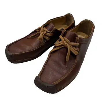 Clarks 클락스 나탈리 가죽 왈라비 브라운