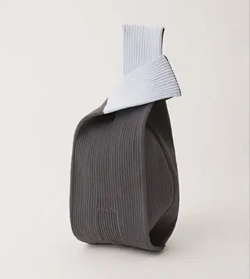 CFCL 시이 에프 시이 엘 NOTCHED RIB BAG 파우치