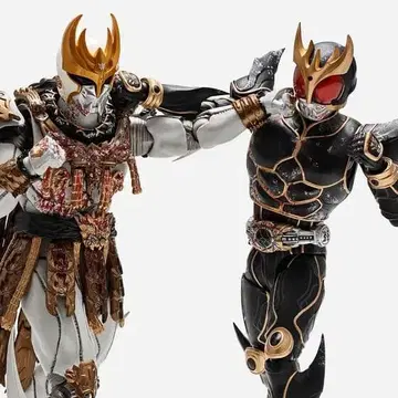 S.H.Figuarts 가면라이더 다크 쿠우가 쿠로가타케의 사투 세트