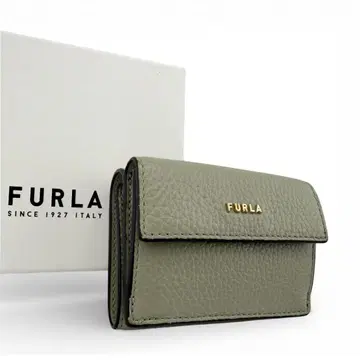 새상품급 FURLA 훌라 3단 폴더형 지갑 컴팩트 가죽 지갑