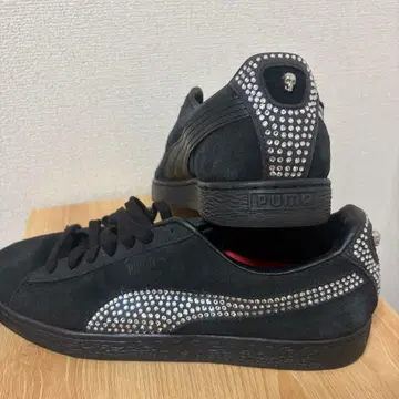 PUMA SUEDE 큐빅 스컬 스니커즈 블랙