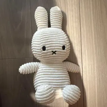 미피 코듀로이 봉제 인형 화이트