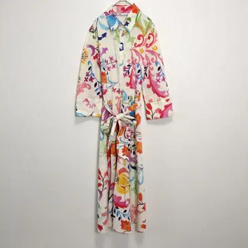 새상품급 ZARA 멀티 컬러 꽃무늬 올 패턴 허리 리본 원피스 M 사이즈