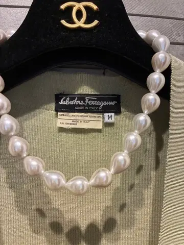 Salvatore Ferragamo 가디건