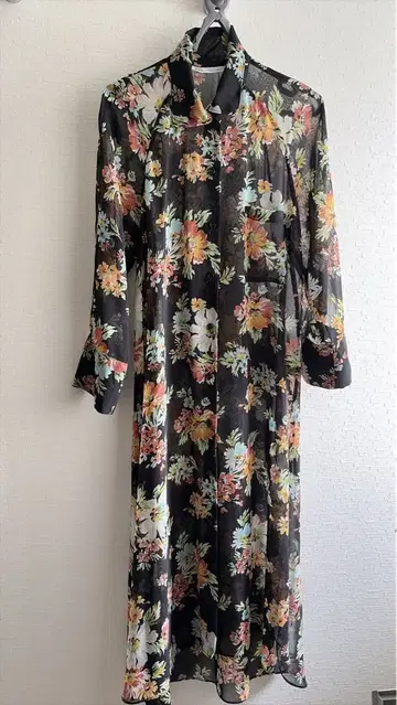 ZARA 꽃무늬 시어 셔츠 원피스 롱 기장 블랙 플라워 프린트