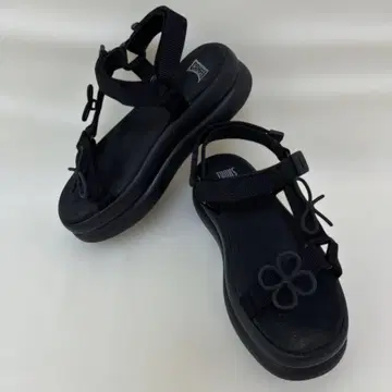 CAMPER TWINS 스포츠 샌들 블랙 리본 꽃 통굽 36