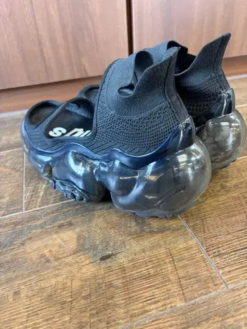grounds MOOPIE AS1 SANDAL 샌들 블랙