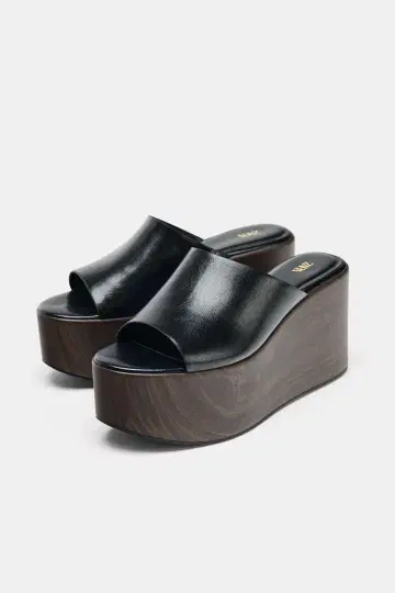 ZARA 웨지솔 샌들