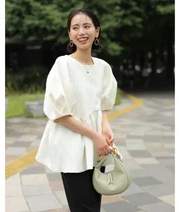 입기만 해도 고급스러운 CADUNE 반팔 블라우스