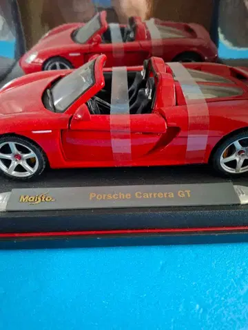 *새상품 미사용품* Maisto Porsche Carrera GT 미니카
