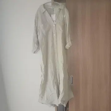 주말 한정 가격 미사용 새상품 ZARA 린넨 혼방 셔츠 원피스