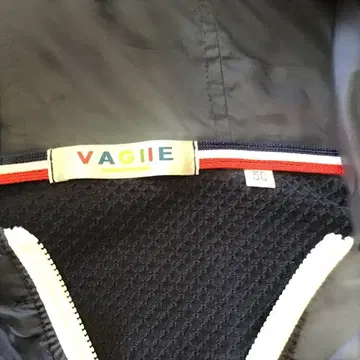 VAGIIE 후드 부착 집업 자켓 네이비 50