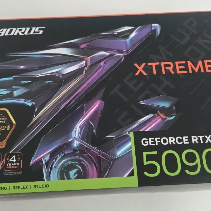 기가바이트 RTX5090 어로스익스트림 수냉 미개봉
