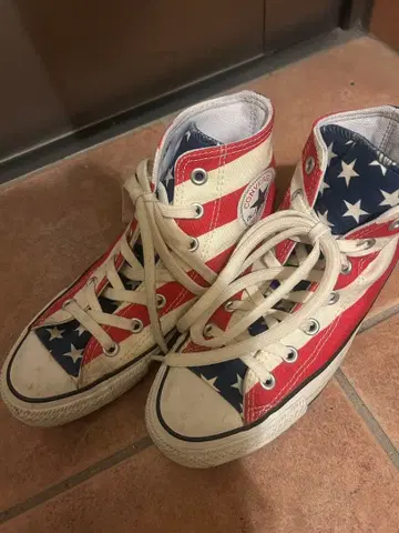 Converse All Star 성조기 패턴 하이컷 스니커즈