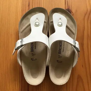 BIRKENSTOCK 샌들 화이트 37