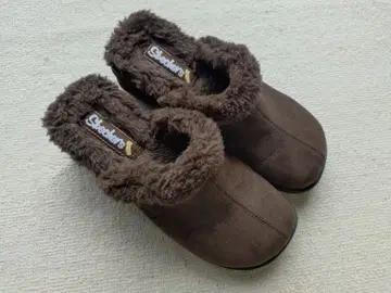 22cm Skechers 통굽 샌들 보아 브라운