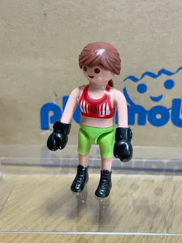 플레이모빌 피규어 복싱 선수 여아입니다!
