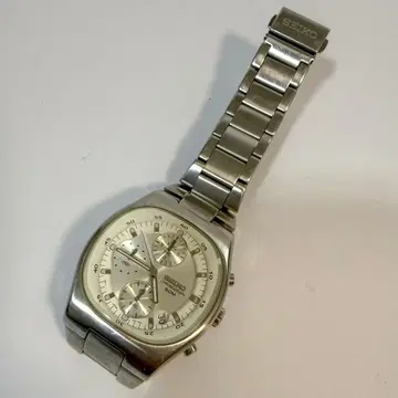 레어 빈티지 SEIKO V657-0B30 남성용 쿼츠 시계