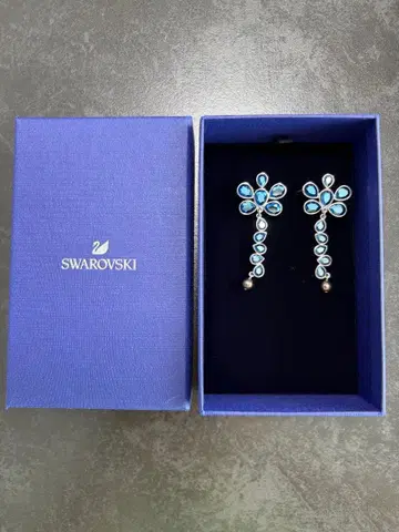 SWAROVSKI 스와로브스키 드롭 귀걸이 블루 크리스탈