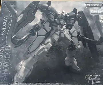 MG 1/100 건담 샌드록 EW (아머딜로 장비)