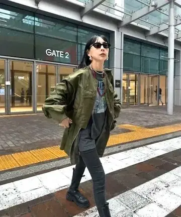 MODERN MILITARY SET JACKET AMERI vintage