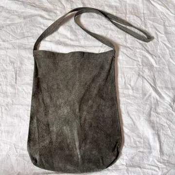 HenderScheme 핸더 스킴 피그 가죽 사코슈 숄더백