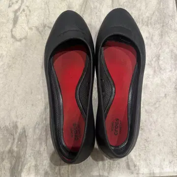 Crocs 플랫슈즈 블랙 W6