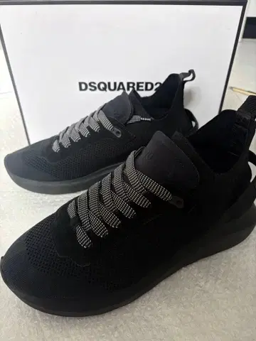 DSQUARED2 디스퀘어드2 스니커즈 블랙 박스 포함 27.5