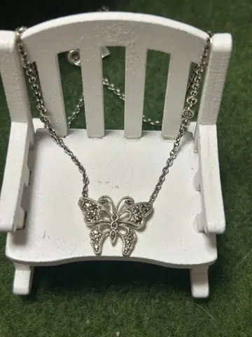 ANNA SUI 버터플라이 목걸이