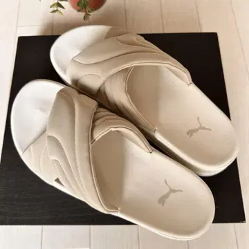 PUMA 샌들 통굽 베이지 화이트
