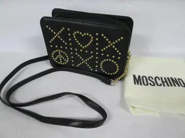 R111 MOSCHINO 모스키노 리벳 숄더백 블랙