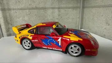 UTmodels 포르쉐 911 Carrera RS 1/18 993