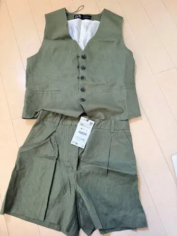 ZARA 베스트 숏팬츠 셋업 카키 XS