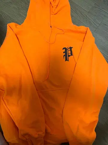PHATRNK 후드티 오렌지