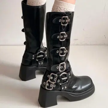 [ Shoes in Closet ] 통굽 장식 버클 달린 롱 부츠 L