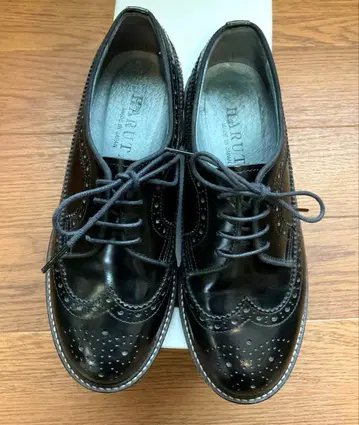 [새상품급] HARUTA 윙팁 로퍼 블랙 23cm