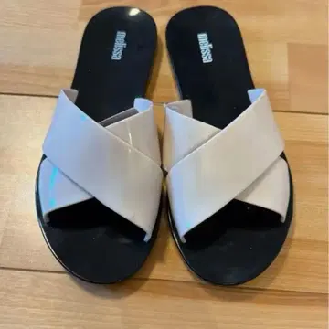Melissa 샌들 화이트 블랙