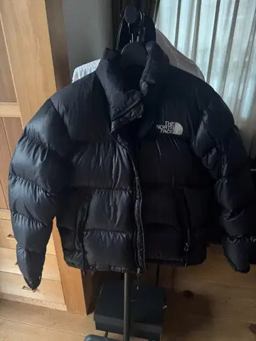 THE NORTH FACE 눕시 블랙 센터 로고